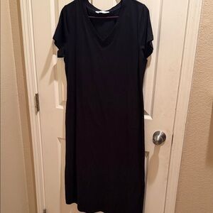 Sonoma Classic Black Midi Dress